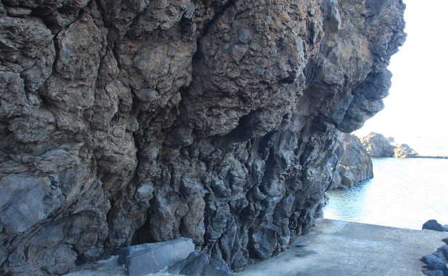 Bouldern in Porto Moniz