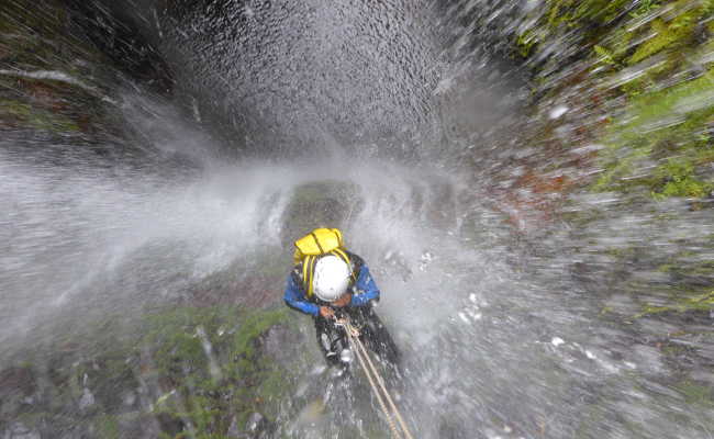 Canyoning in Seixal