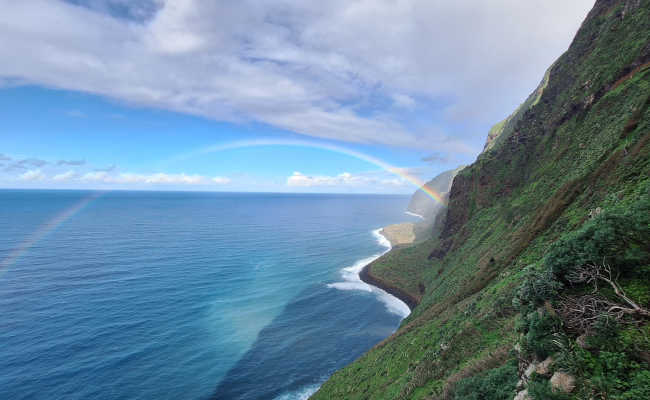 Ausblick über die Steilküste Ausblick bis Porto Moniz