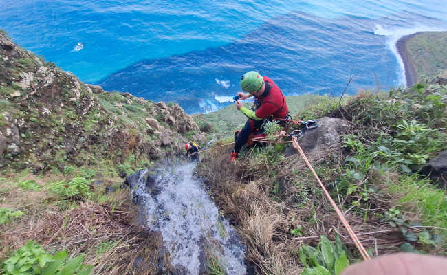 Canyoning Igreja integral Canyoning im Igreja integral, Porto Moniz