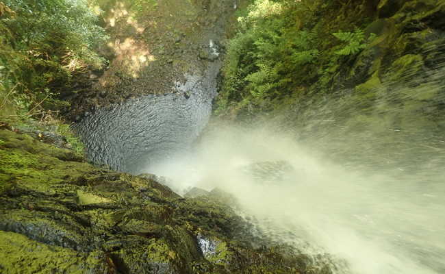 45 Meter Wasserfall 45 Meter Wasserfall als Einstieg