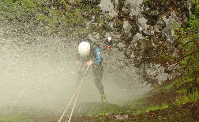 Canyoning in Madeira mit deutschem Guide