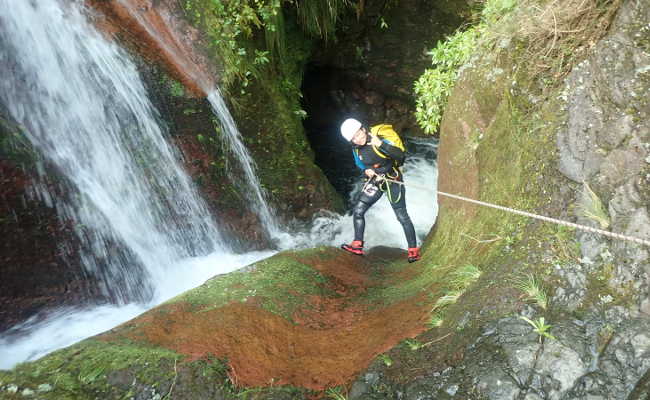 Canyoning