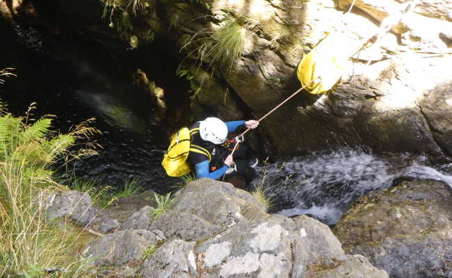 Wasserfall abseilen