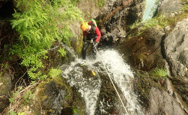 Canyoning