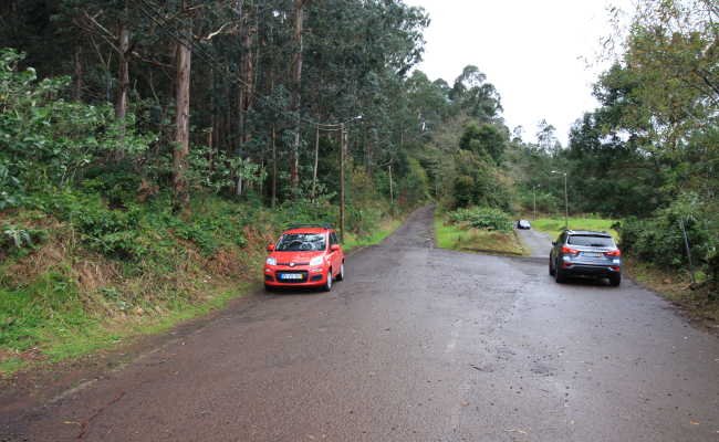 Der Parkplatz oberhalb Santana, Madeira Parkplatz Levada Madeira
