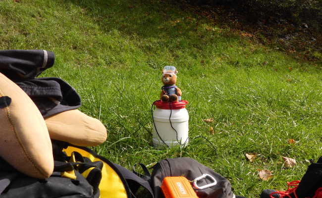 Ich bereite mich vor Vorbereitungen zum Canyoning