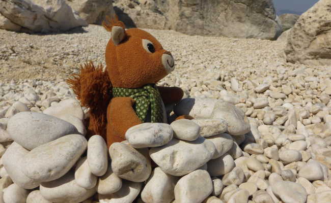 Steinburg am Strand