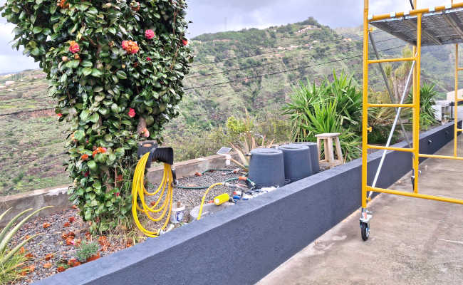 Neue Farbe für die Mauer!