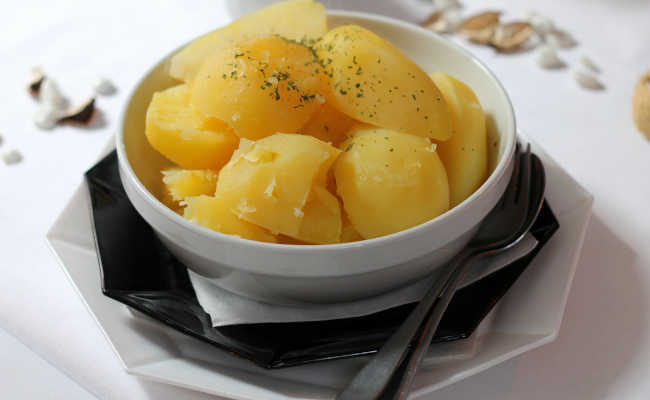 Potatoes for the raclette in Madeira